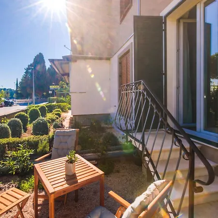 Appartement Santa Fuma Seaview *