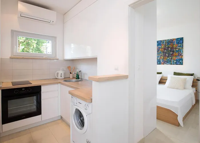 Santa Fuma Apartment *