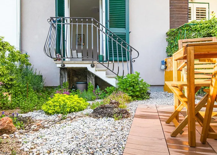 Apartment Santa Fuma *