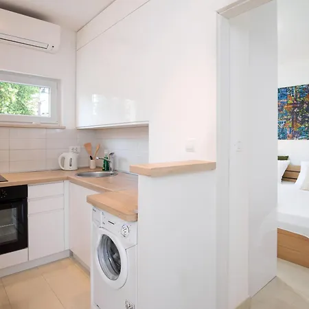 Santa Fuma Apartment *